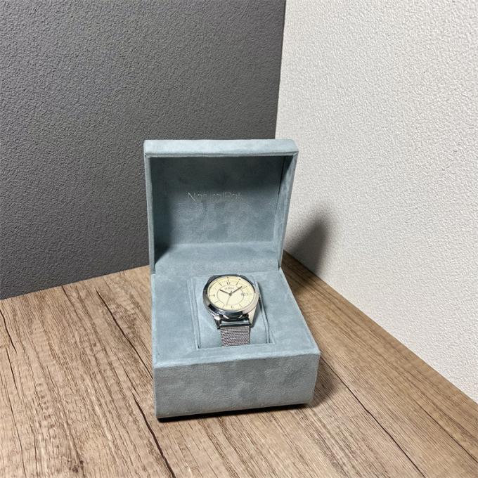 Boîte-cadeau bleu à extrémité élevé de bijoux de Microfiber