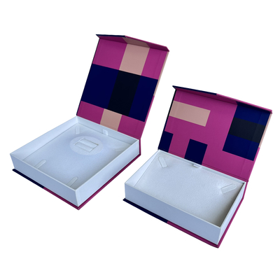 Petit carton Ring Boxes For Girls de modèle de boîte à bijoux magnétique géométrique de fermeture