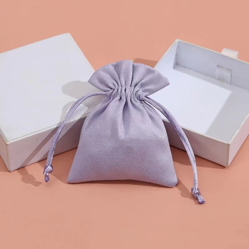 Sacs de velours de poche de bijoux de cordon de couleur de sucrerie petits pour des bijoux
