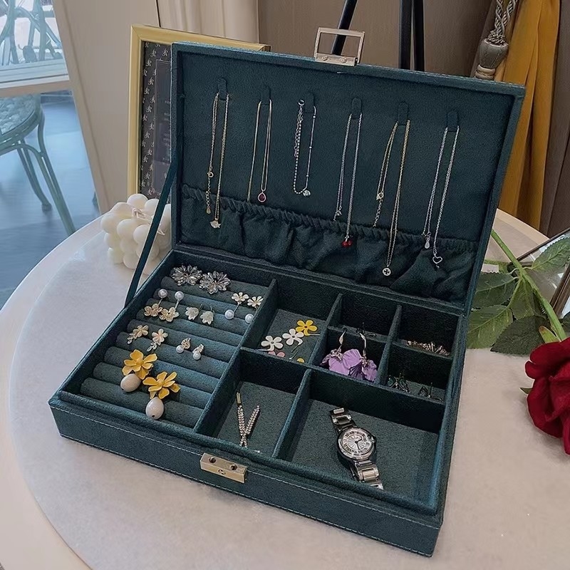 La caisse de luxe de bijoux de voyage de suède bleu de Morandi a adapté l'organisateur aux besoins du client de bijoux de voyage de taille