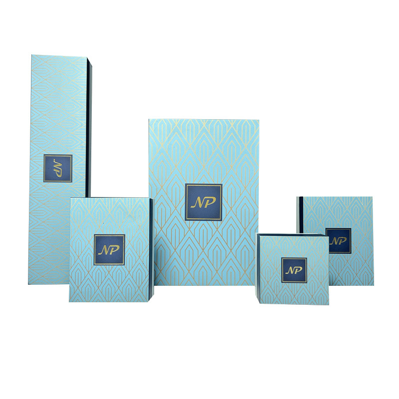 Les boîtes les épousant marquées de luxe imprimées de demoiselle d'honneur cardent les boîtes de papier pour des filles